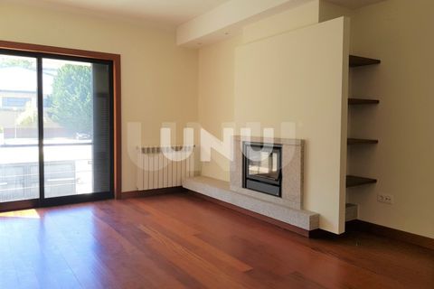 Rækkehus i Viseu, Viseu, Viseu - € 470.000 | Ref: UNU.I.1335.15002 - foto 1