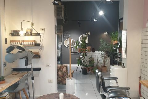 Erhvervsejendom i Modena, Modena, Modena - € 100.000 | Ref: LUF-900 - foto 12