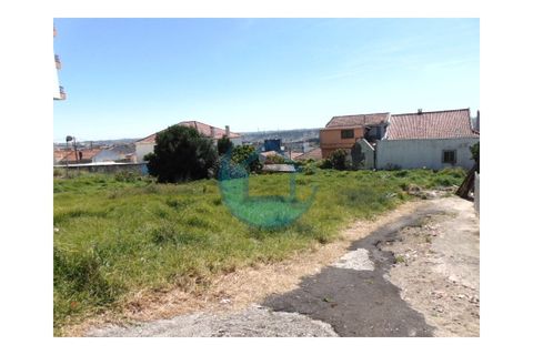 Helårsgrund i Amadora, Lisbon, Amadora - € 85.000 | Ref: 1-4849 - foto 1