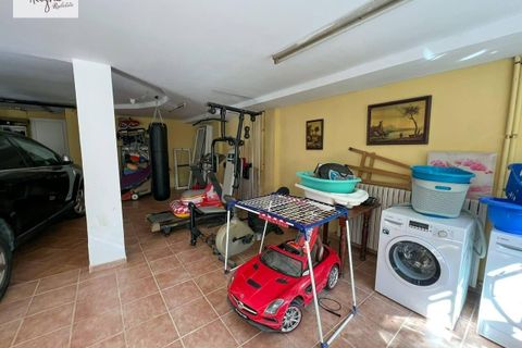 Villa i Manises, Valencia, Manises - € 750.000 | Ref: V101/6084 - foto 31