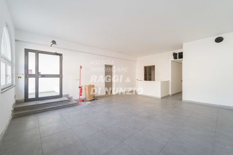 L'establiment comercial a Grottaferrata, Rome, Grottaferrata - € 1.300/mes | Ref: 156 - foto 11