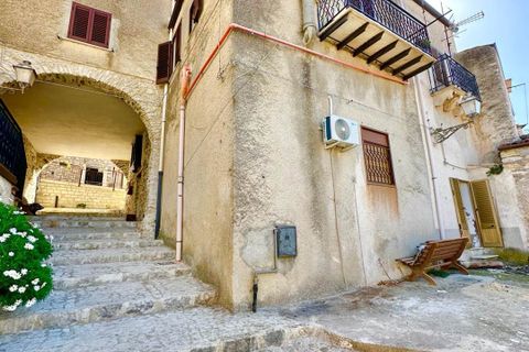 Villa i Palazzo Adriano, Palermo, Palazzo Adriano - € 39.000 | Ref: 8682RV23269 - foto 2