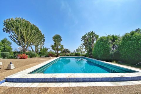 Villa i Marbella, Malaga, Marbella - € 1.600.000 | Ref: R2308304 - foto 1