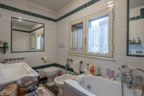 Villa i Rome, Rome, Rome - € 225.000 | Ref: V030 - foto 12