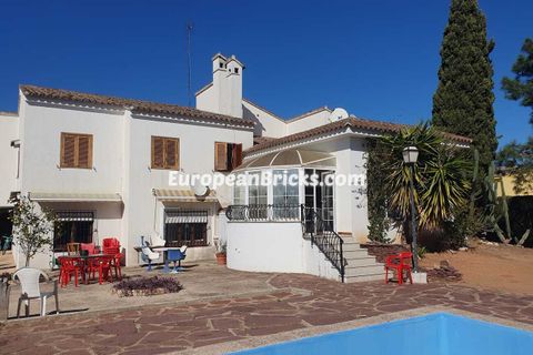 Villa a Canals, Valencia, Canals - € 399.000 | Ref: EB15165 - foto 13