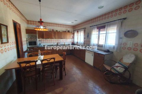 Villa a Canals, Valencia, Canals - € 399.000 | Ref: EB15165 - foto 31