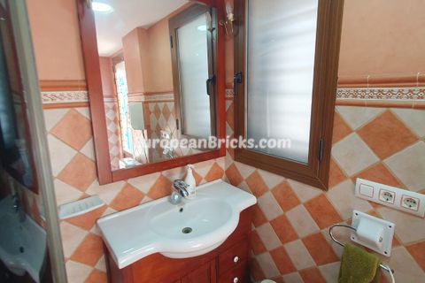 Villa a Canals, Valencia, Canals - € 349.000 | Ref: EB15164 - foto 23