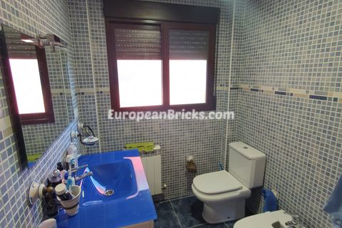 Villa in Canals, Valencia, Canals - € 265.000 | Ref: EB15161 - foto 28