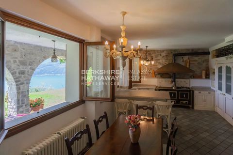 Landejendom i Perledo, Lecco, Perledo - € 3.700.000 | Ref: ILO3086 - foto 11