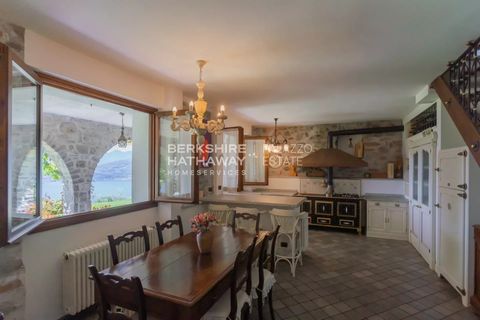 Landejendom i Perledo, Lecco, Perledo - € 3.700.000 | Ref: ILO3086 - foto 12