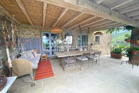 Villa a Arezzo, Arezzo, Arezzo - € 1.200.000 | Ref: ITO2813 - foto 4