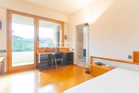 Haus in Como, Como, Como - € 1.900.000 | Ref: ILO2870 - Foto 24