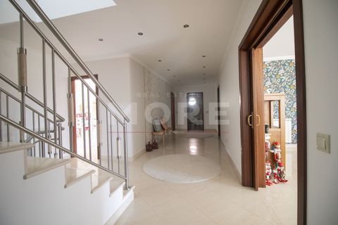 Villa i Caldas da Rainha, Leiria, Caldas da Rainha - € 788.000 | Ref: 03304/M001 - foto 10