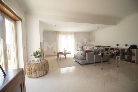 Villa i Caldas da Rainha, Leiria, Caldas da Rainha - € 788.000 | Ref: 03304/M001 - foto 3