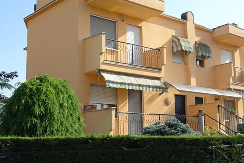 Rækkehus i Alba, Cuneo, Alba - € 435.000 | Ref: 003CA - foto 1