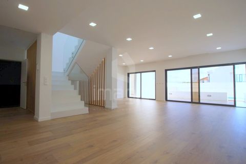 Villa i Loures, Lisbon, Loures - € 850.000 | Ref: L23507B - foto 3