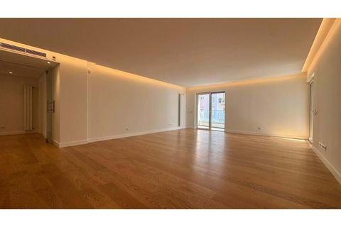 Lejlighed i Alges, Lisbon, Alges - € 1.125.000 | Ref: BW6247 - foto 3