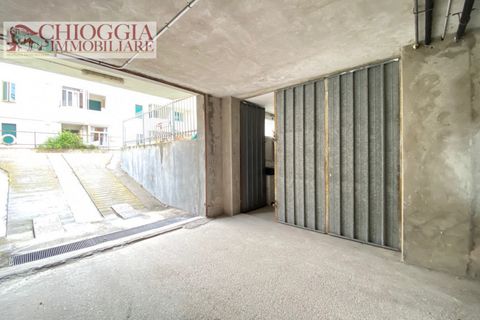 Garage i Chioggia, Venice, Chioggia - € 70.000 | Ref: 35 - foto 1