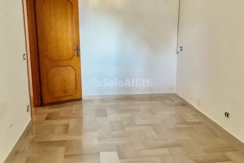 Apartament a Bari, Bari, Bari - € 700/mes | Ref: A02476 - foto 8