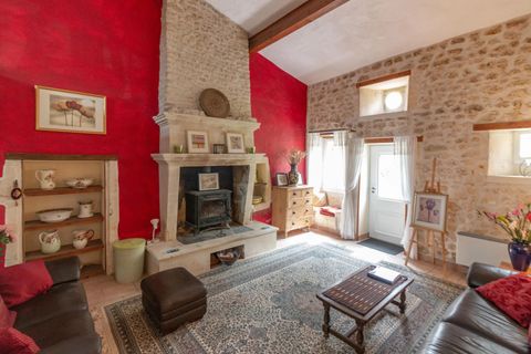 Villa i Jonzac, Charente-Maritime, Jonzac - € 350.000 | Ref: BVI69452 - foto 3