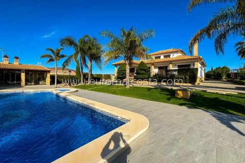 Villa i Orihuela, Alicante, Orihuela - € 850.000 | Ref: 4402 - foto 2