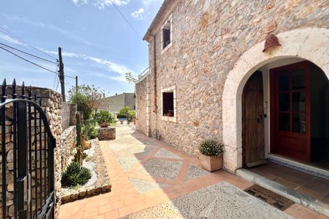 Villa in Buger, Mallorca, Buger - € 1.100.000 | Ref: 2167 - foto 2