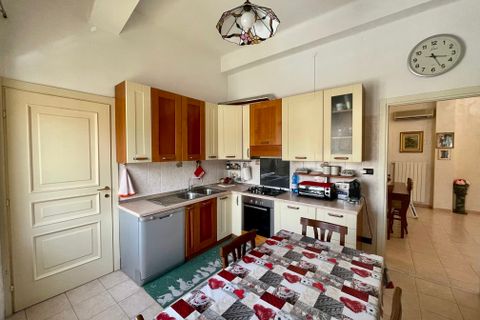 Lejlighed i Taggia, Imperia, Taggia - € 270.000 | Ref: Q243 - foto 7
