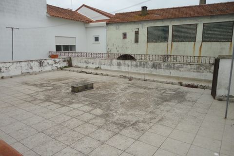 Villa a Abrunheira, Lisbon, Abrunheira - € 180.000 | Ref: 303001174 - foto 18