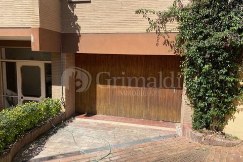 Garage i Anzio, Rome, Anzio - € 28.000 | Ref: SM516-1 - foto 12