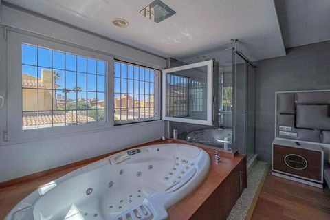 Villa i Benidorm, Alicante, Benidorm - € 1.150.000 | Ref: LUX4258 - foto 25