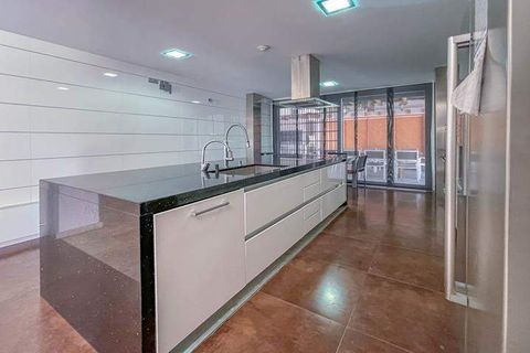 Villa i Benidorm, Alicante, Benidorm - € 1.150.000 | Ref: LUX4258 - foto 31