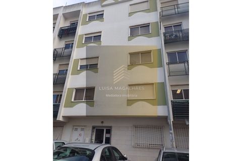 Lejlighed i Amadora, Lisbon, Amadora - € 299.000 | Ref: APA_19 - foto 3