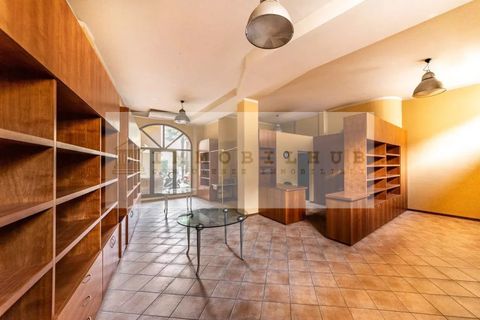 Erhvervsejendom i Desio, Monza and Brianza, Desio - € 110.000 | Ref: Ser008 - foto 4