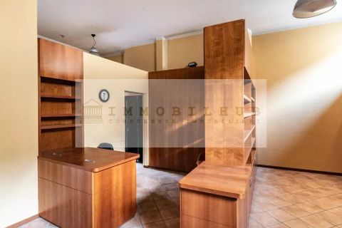 Erhvervsejendom i Desio, Monza and Brianza, Desio - € 110.000 | Ref: Ser008 - foto 11