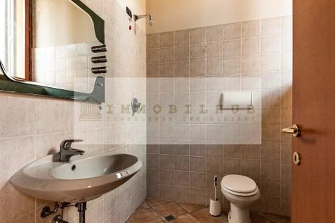 Erhvervsejendom i Desio, Monza and Brianza, Desio - € 110.000 | Ref: Ser008 - foto 17