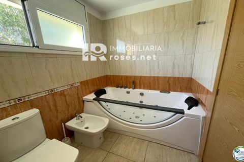 Villa i Roses, Gerona, Roses - € 750.000 | Ref: 2969 - foto 31