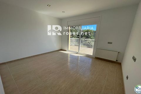 Villa i Roses, Gerona, Roses - € 750.000 | Ref: 2969 - foto 29