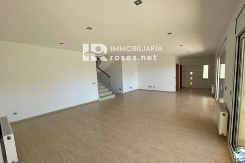 Villa i Roses, Gerona, Roses - € 750.000 | Ref: 2969 - foto 19