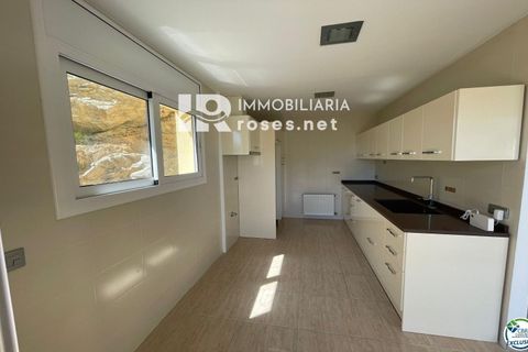Villa i Roses, Gerona, Roses - € 750.000 | Ref: 2969 - foto 22