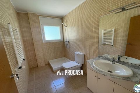 Villa a Roses, Gerona, Roses - € 750.000 | Ref: 3298 - foto 38