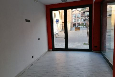 Erhvervsejendom i Alba, Cuneo, Alba - € 128.000 | Ref: 006NE - foto 2