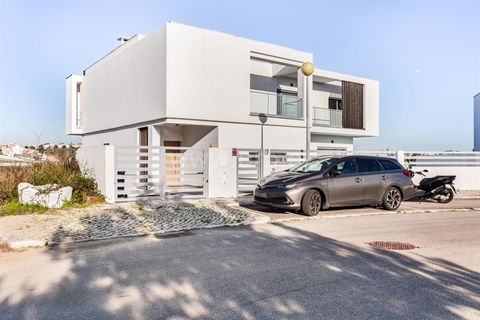 Villa i Almada, Setubal, Almada - € 880.000 | Ref: 120230241 - foto 27