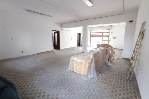 L'establiment comercial a Modena, Modena, Modena - € 900/mes | Ref: 1570 - foto 6