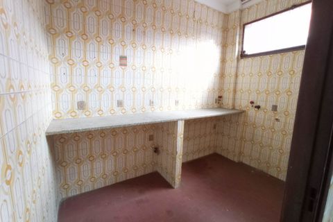 L'establiment comercial a Modena, Modena, Modena - € 900/mes | Ref: 1570 - foto 8
