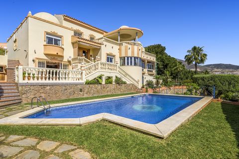 Villa a Benalmadena, Malaga, Benalmadena - € 2.195.000 | Ref: ST5654 - foto 2