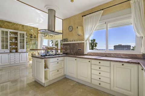 Villa a Benalmadena, Malaga, Benalmadena - € 2.195.000 | Ref: ST5654 - foto 16