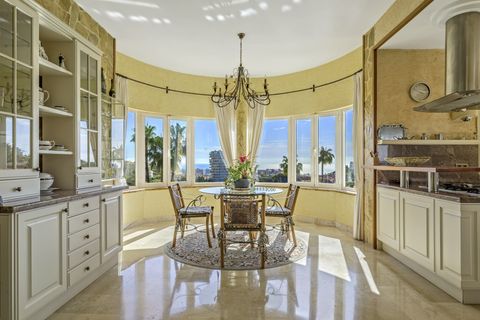 Villa a Benalmadena, Malaga, Benalmadena - € 2.195.000 | Ref: ST5654 - foto 17
