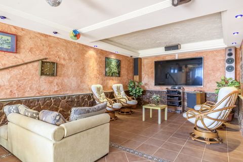 Villa a Benalmadena, Malaga, Benalmadena - € 2.195.000 | Ref: ST5654 - foto 24