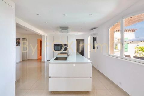 Villa a Golfe-Juan, Alpes-Maritimes, Golfe-Juan - € 1.590.000 | Ref: 3578YBEFEN - foto 5