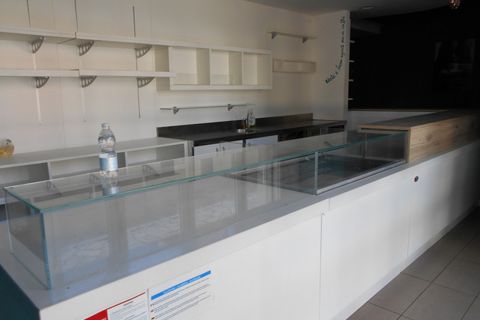 Erhvervsejendom i Comacchio, Ferrara, Comacchio - € 105.000 | Ref: NEGOZIO LEOPARDI - foto 1